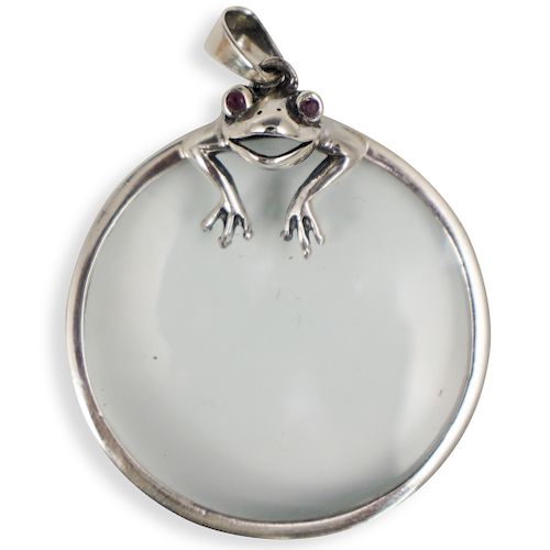 SILVER MAGNIFYING GLASS