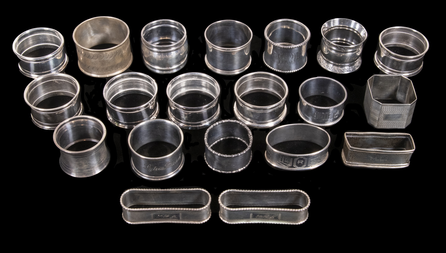 SILVER NAPKIN RINGS Lot of (20)