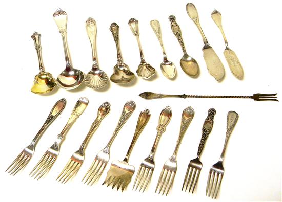 SILVER: Nineteen small sterling and