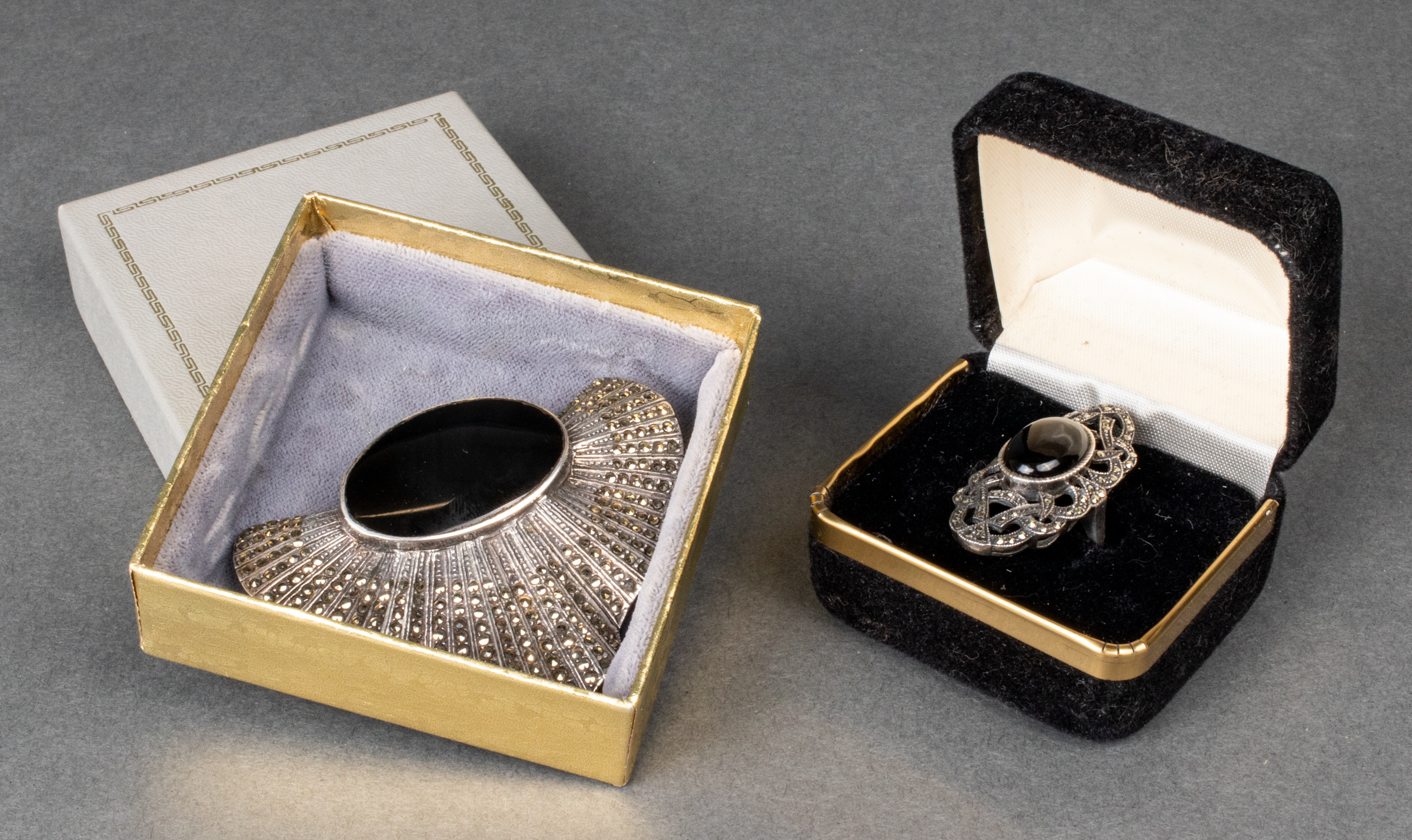 SILVER, ONYX & MARCASITE BROOCH &