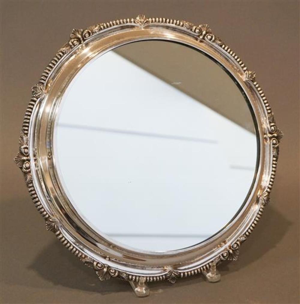 SILVER PLATE TABLE PLATEAUSilver