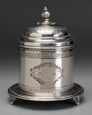 Silver-plated biscuit box, round