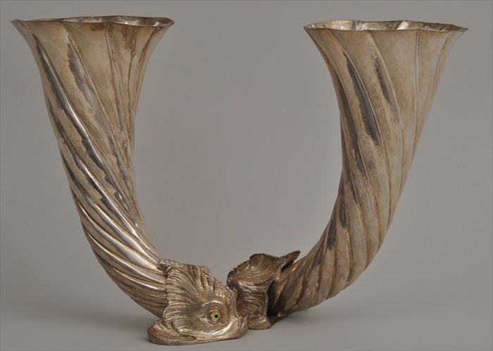 SILVER-PLATED CENTERPIECE