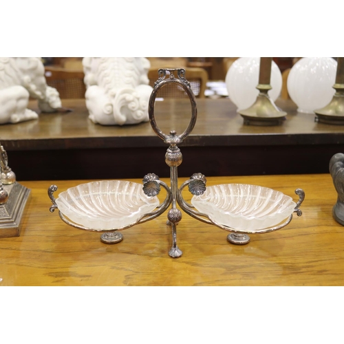 Silver plated condiment or salt