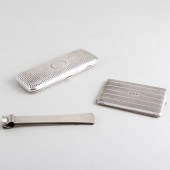 SILVER THREE-PIECE SMOKING GRO