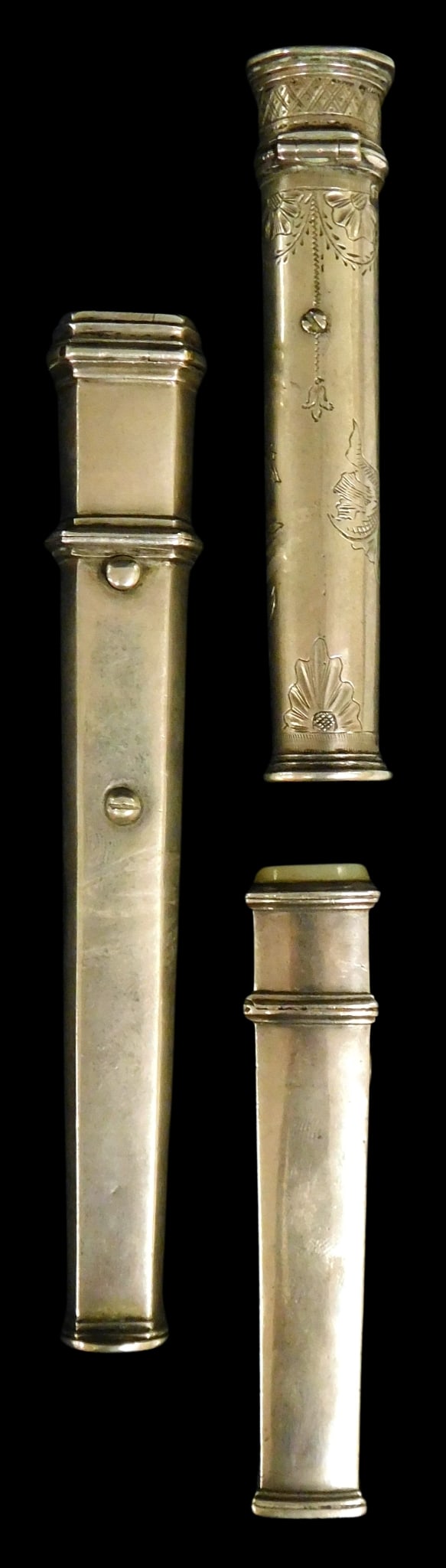 SILVER: THREE TESTED SILVER ETUI/