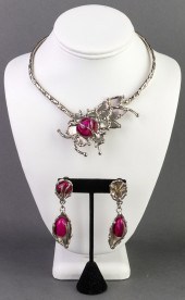 SILVER-TONE AGATE TORQUE NECKL