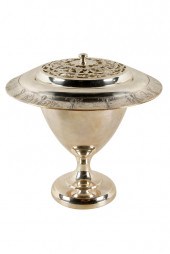 SILVERCRAFT SILVER-PLATE URNwi