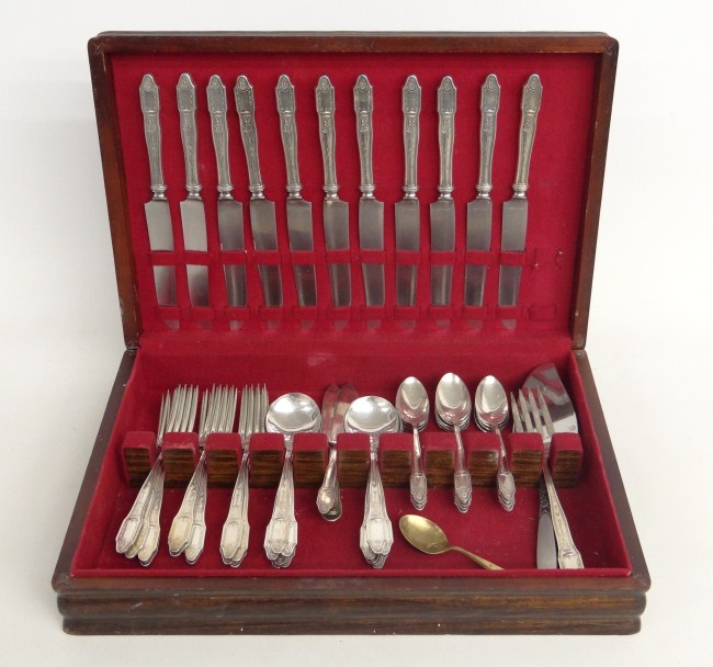Silverplate flatwear ''Heirloom