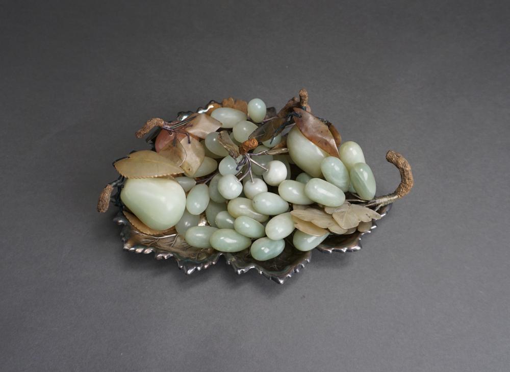 SILVERPLATE LEAF-FORM DISH WITH A