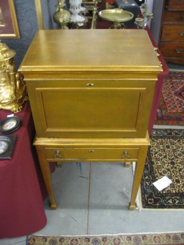 Silverware Chest on Stand lift