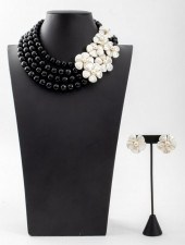 SIMAN TU PEARL & MOTHER-OF-PEA