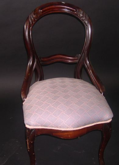 Simplistic American Rococo