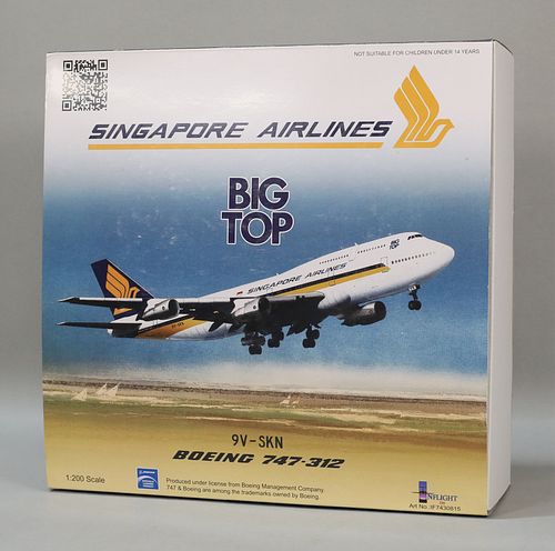 SINGAPORE AIRLINES BIG TOP - 9VN