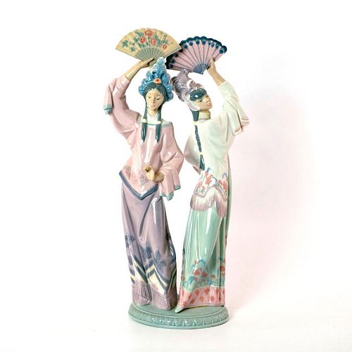SINGAPORE DANCERS 1005754 -