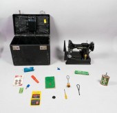 SINGER 221 FEATHERWEIGHT SEWIN