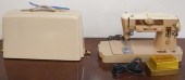 SINGER 401 PORTABLE SEWING MAC