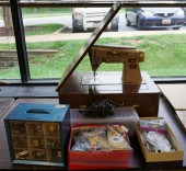 SINGER CONSOLE SEWING MACHINE