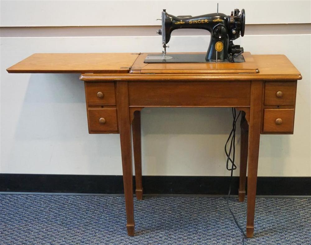SINGER SEWING MACHINE CABINETSinger