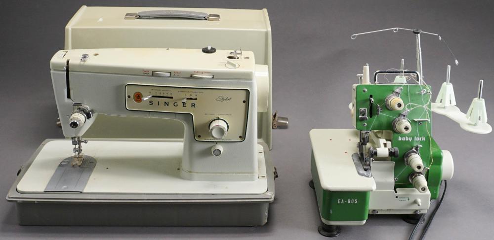 SINGER 'STYLIST' SEWING MACHINE
