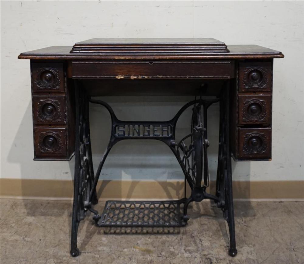 SINGER WROUGHT IRON TREADLE BASE