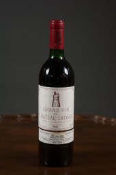 SINGLE BOTTLE OF VINTAGE FRENC