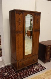 SINGLE-DOOR OAK WARDROBESINGLE
