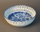 SINO-JAPANESE BLUE AND WHITE T