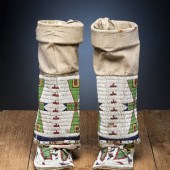 Sioux Beaded Hide Moccasins an