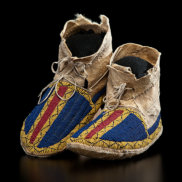Sioux Beaded Hide Moccasins