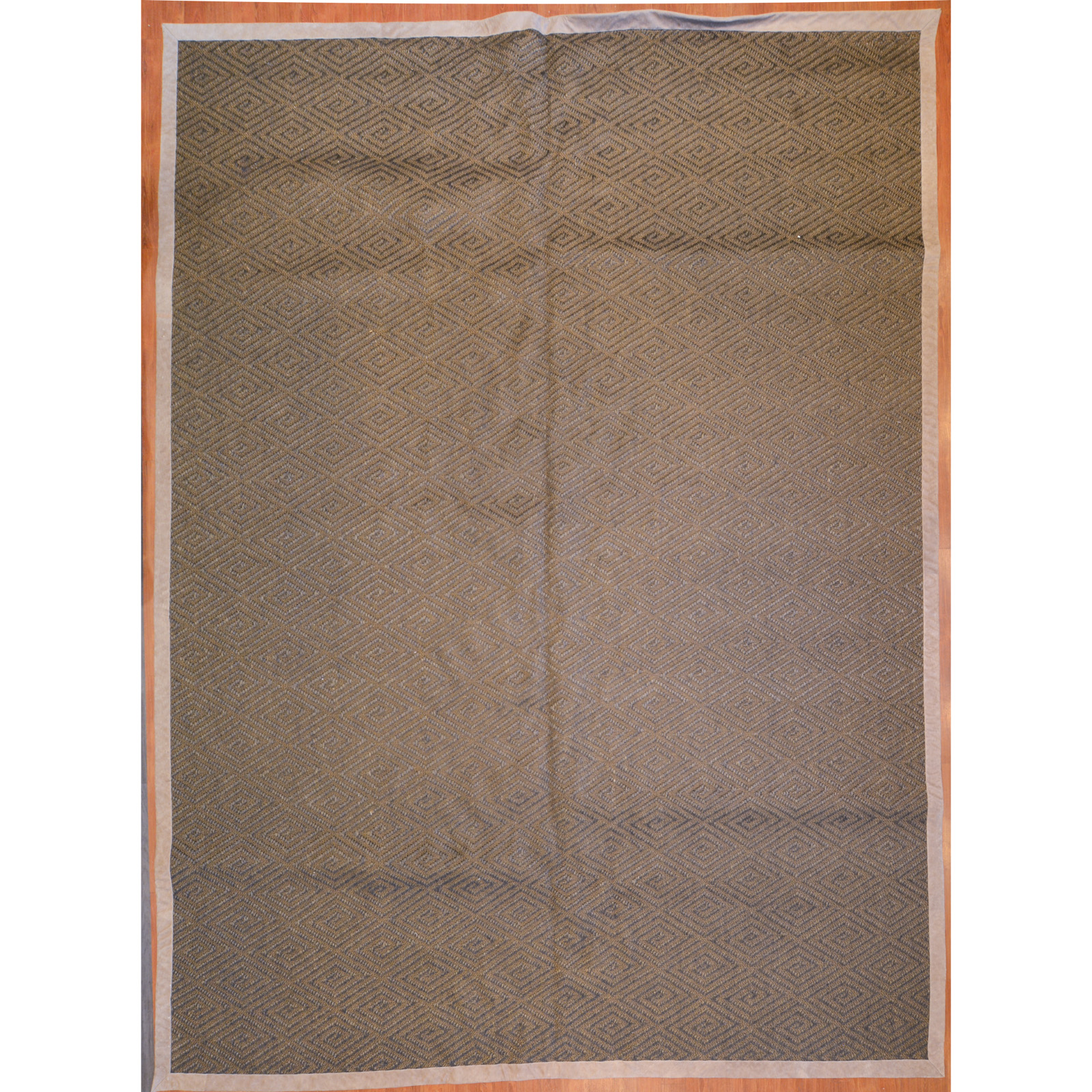 SISAL CARPET WITH LEATHER