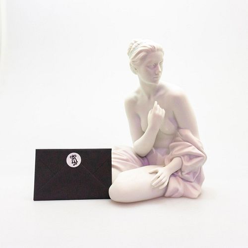 SITTING BATHER 01009157 - LLADRO