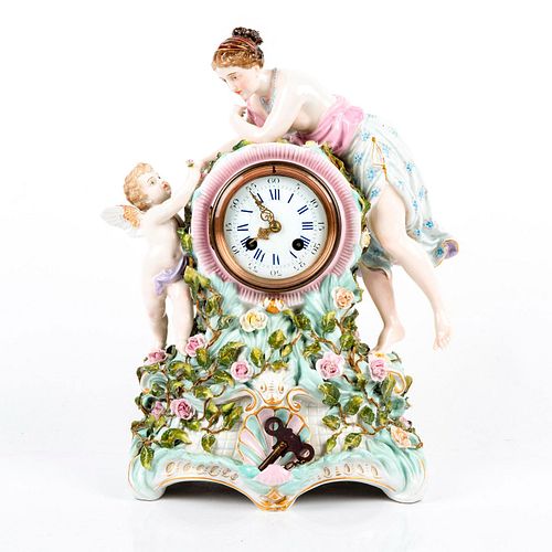 SITZENDORF PORCELAIN FIGURAL MANTEL