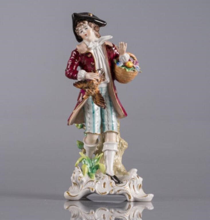 SITZENDORF PORCELAIN FIGUREA 20th