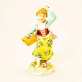 SITZENDORF PORCELAIN FIGURINE,