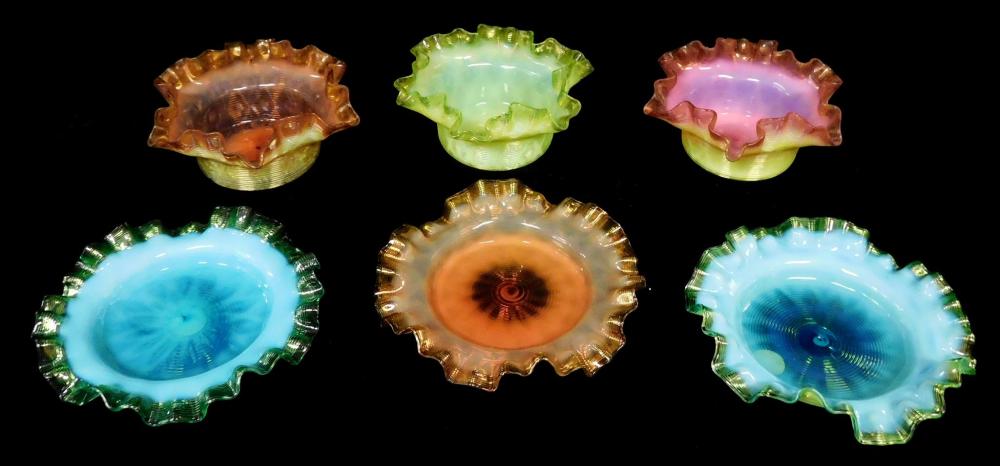 SIX ART GLASS RUFFLED RIM BOWLS