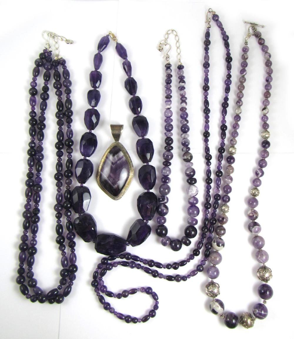 SIX ARTICLES OF AMETHYST JEWELRY,