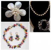 SIX ARTICLES OF PEARL JEWELRY,