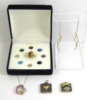 SIX ARTICLES OF YELLOW GOLD AN