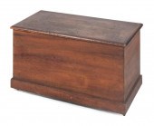 SIX-BOARD BLANKET CHEST AMERIC