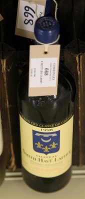 Six bottles of claret includin