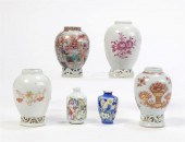 SIX CHINESE EXPORT PORCELAIN V