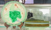SIX CONTINENTAL MAJOLICA RETIC