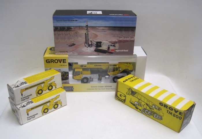SIX DIECAST SCALE MODELS OF