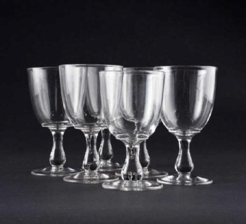 SIX GLASS GOBLETSSix glass