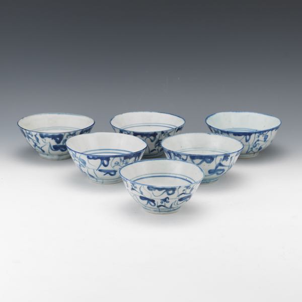 SIX GLAZED PORCELAIN BOWLS  2 ½"
