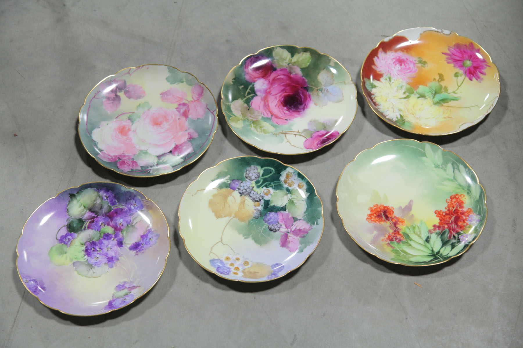 SIX HAVILAND PLATES.  France 