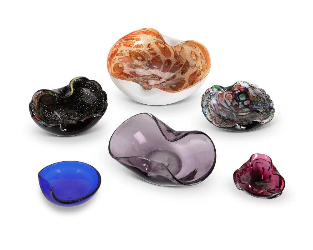 SIX ITALIAN ART GLASS DISHESSix