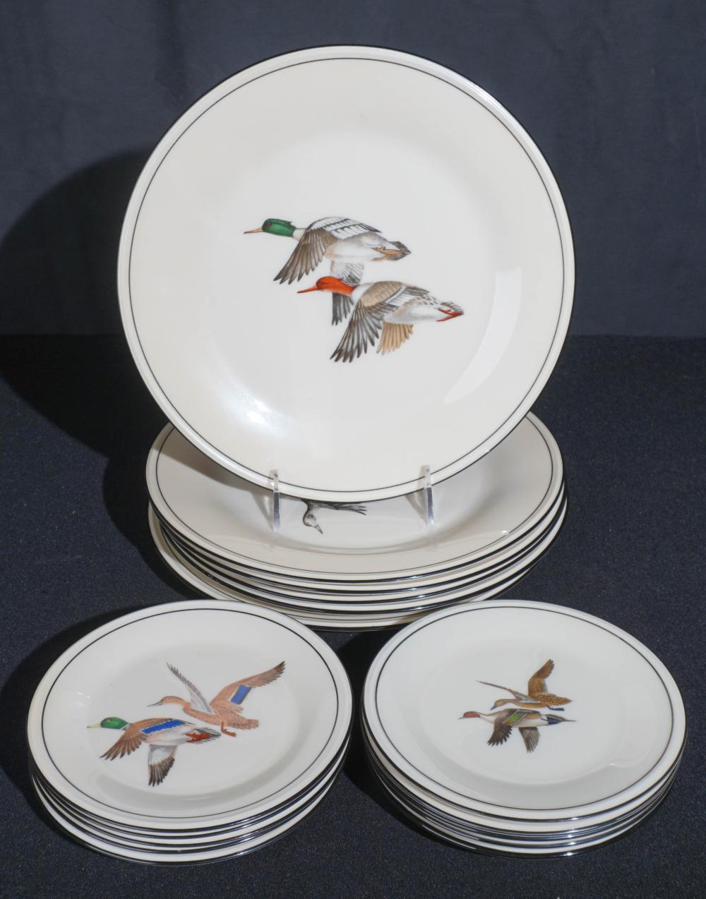 SIX LENOX SERVICE PLATES AND TEN