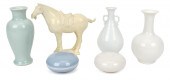 SIX PIECES OF CHINSE PORCELAIN